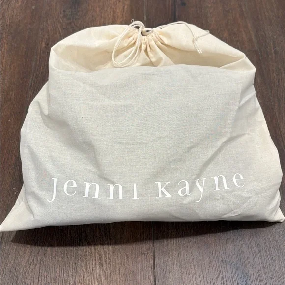 Jenni Kayne Black Shearling Slippers NWT size 38 (8) - Picture 6 of 6